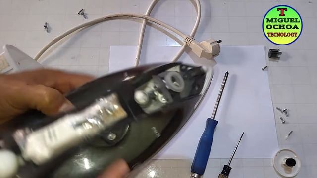 PLANCHA A VAPOR. ARMADO Y DESARMADO смотреть онлайн