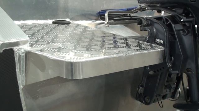 Выбор моторной лодки. Обзор двухконсольного алюминиевого катера Bester-450DC. смотреть онлайн