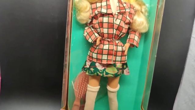 ? Barbie Pretty In Plaid, 1992. Барби Милашка в Клетчатом смотреть онлайн