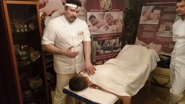 Как поставить 7-й шейный позвонок. Лайфхак для мануальных терапевтов! смотреть онлайн