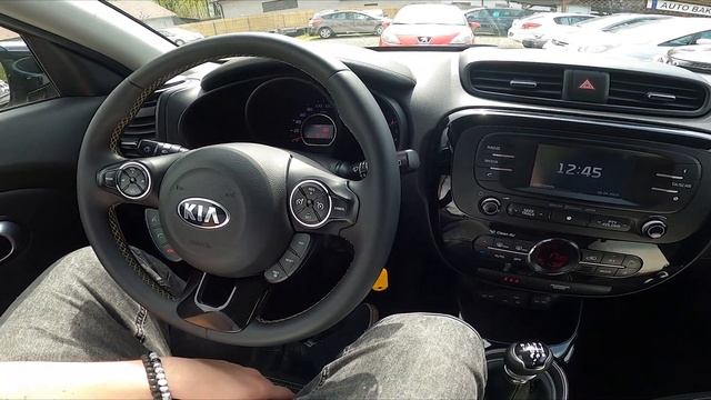 Where is USB Port in Kia Soul II ( 2014 – 2016 ) | How to Find USB Port? смотреть онлайн