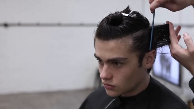 Morris Motley X Felix Mallard haircut tutorial - part 1. смотреть онлайн