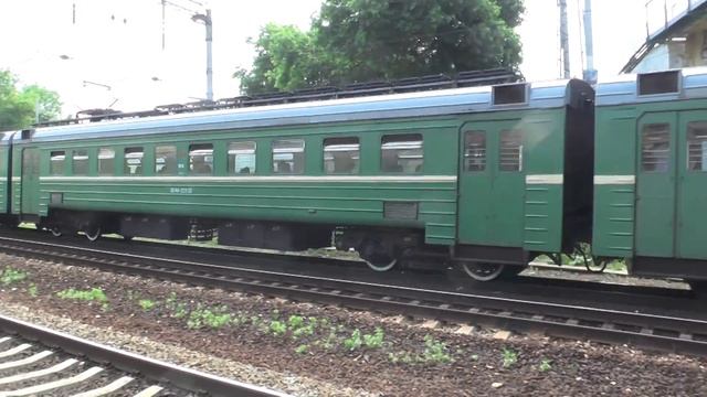 Электропоезд ЭД4М-0311 перегон Москва-Курская - Кусково смотреть онлайн