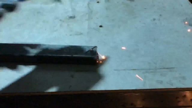 Не Каждый Знает !! Как Отрезать Угол 45 Градусов на Профильной Трубе ?! смотреть онлайн