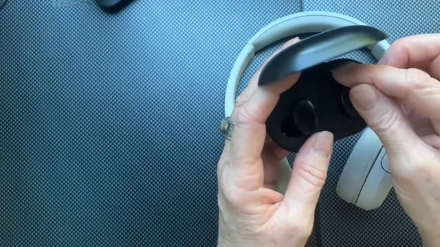 Sony WH-CH520 Wireless Headphones Bluetooth On-Ear Headset With Microphone