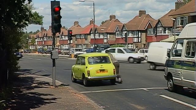 Hallelujah Bean! | Mr Bean Funny Clips | Classic Mr Bean