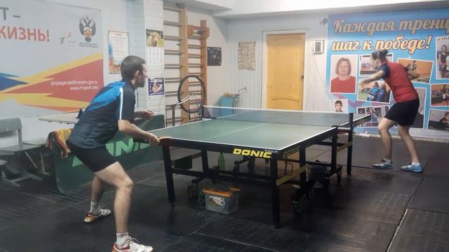 Настольный теннис. Техника выполнения топспина слева по длинной подаче смотреть онлайн