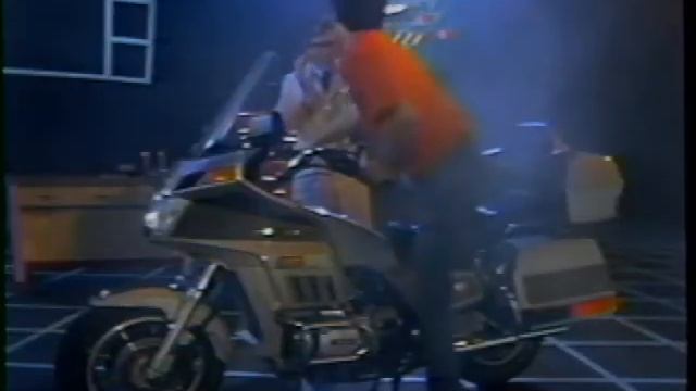 Honda GL1200 Electrical Troubleshooting смотреть онлайн