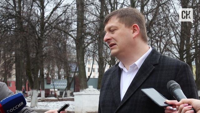 Руководитель УДПИ Евгений Лунёв - о весенней уборке Кирова смотреть онлайн