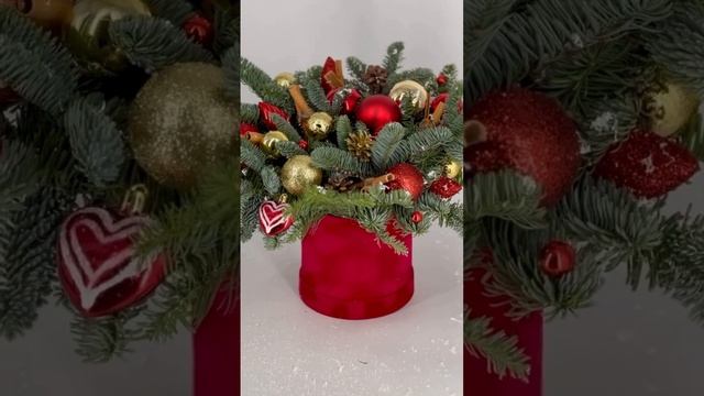 Зимний букет из натурального нобилиса #подарокнановыйгод #новогоднийбукет #новогоднийбукетмосква смотреть онлайн