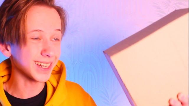 Сделал МИМОЗЫРЯ из КАРТОНА в РЕАЛЬНОЙ ЖИЗНИ ! смотреть онлайн