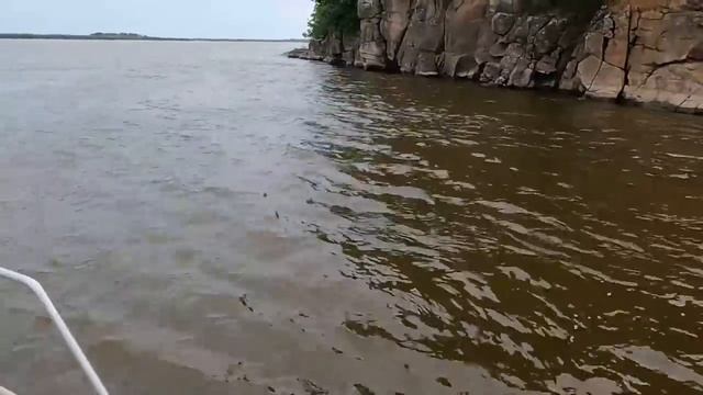 И рвутся снасти! И ломаются спиннинги! Вот это рыбалка!!! смотреть онлайн