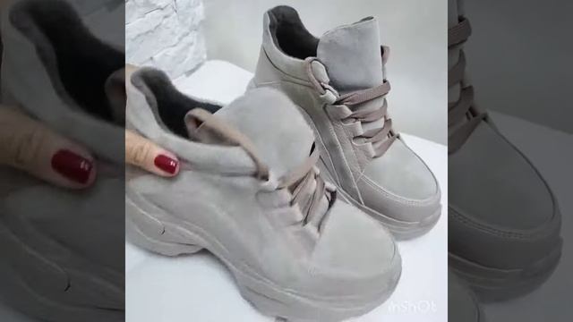 Женские кожаные кроссовки Rose беж смотреть онлайн