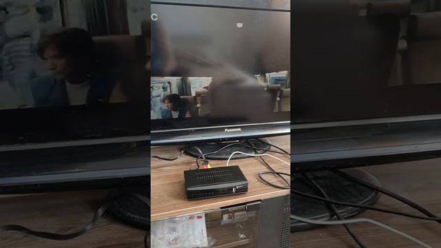 цифровой приёмник Lumax DV4201HD смотреть онлайн
