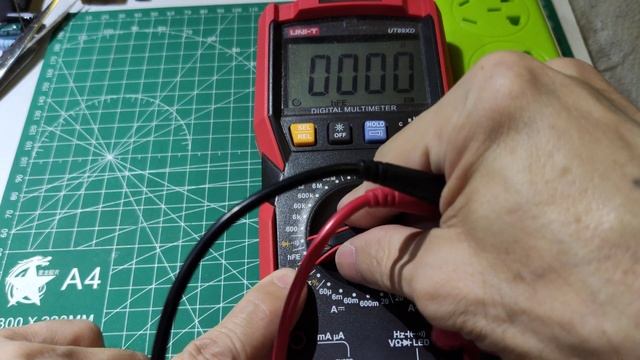 UNI-T UT89XD [Led TEST] MULTIMETER(YEAR 2020) смотреть онлайн