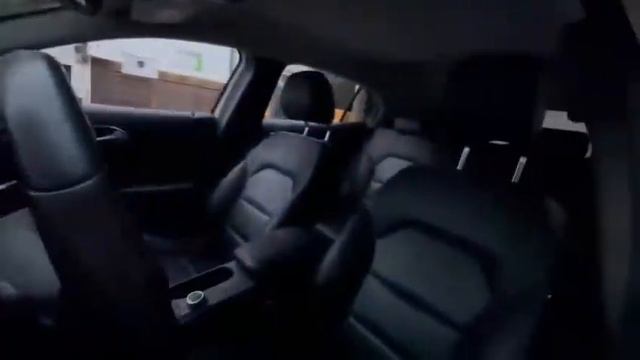 Mercedes-Benz Clase GLA 2018 5p GLA 200 L4/1.6 Man смотреть онлайн