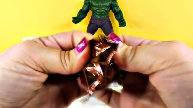 GIANT Play Doh Surprise Egg INCREDIBLE HULK смотреть онлайн
