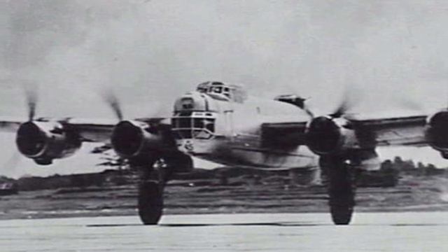 The Avro Lincoln in Australia смотреть онлайн