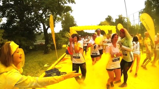 Красочный забег. Видео-дневник Никиты Ванторина о Московском Марафоне