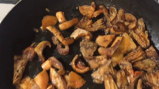 Жареные рыжики: очень просто и очень вкусно! смотреть онлайн