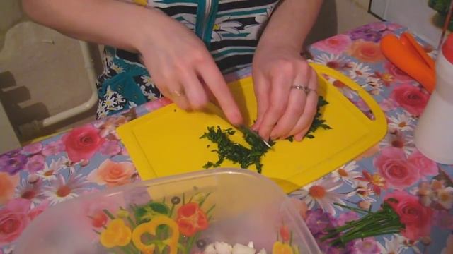 Влог.С утра по делам.Покупка продуктов.Картошка с фаршем запеченные в духовке.(5.11.2015) смотреть онлайн