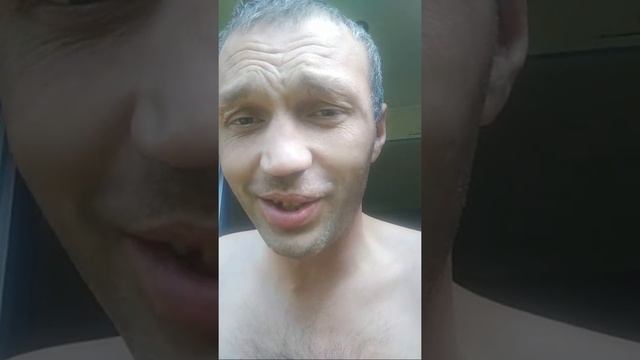 Всем Привет Злаза Болят смотреть онлайн