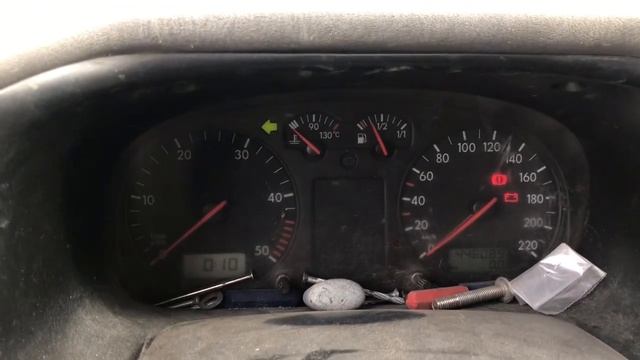 Разборка Volkswagen - Transporter 4 1991-2003, 2.5 TDI (VIN: WV1ZZZ70Z2H010680) V3417 смотреть онлайн