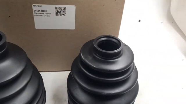 Пильовики шруса комплект MATOMI 04427-60090, 04427-60092, 04437-60050 смотреть онлайн