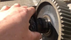 Как снять подшипник или обойму с вала в тяжело доступном месте и без съёмника