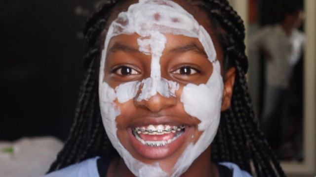 Carbonated Bubble Clay Mask смотреть онлайн