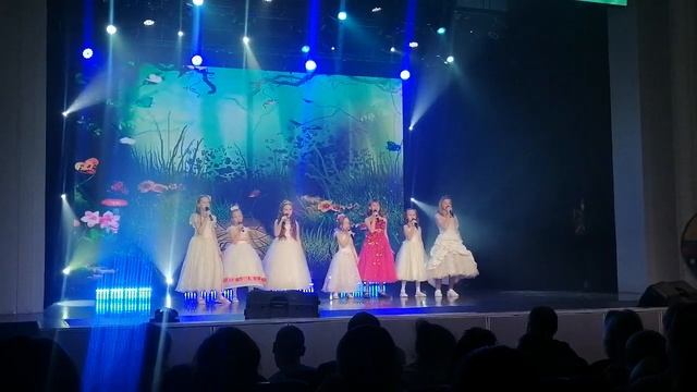 Маленькая страна! ДК Белаз смотреть онлайн