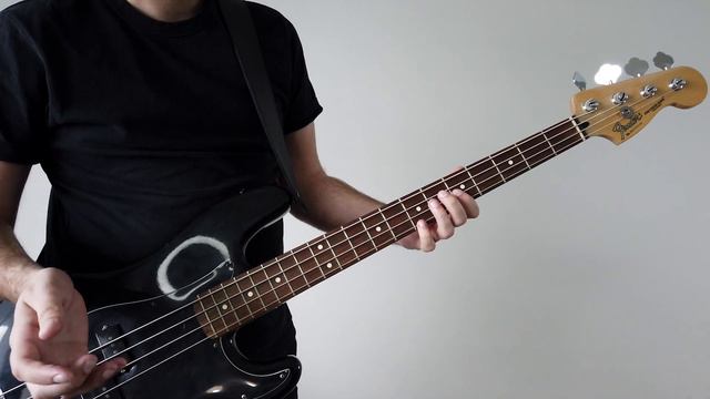 Pearly Dewdrops' Drops: The clever artistry of Cocteau Twins Bass Lines - Bass Lesson & Cover смотреть онлайн