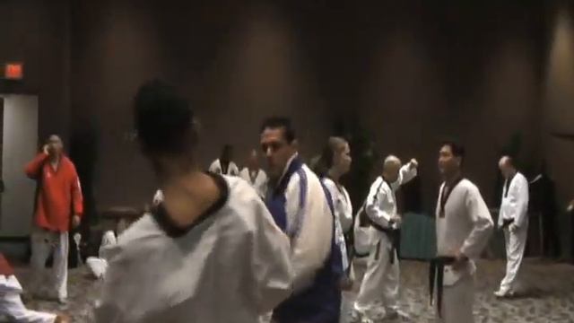 Andre Lima Taekwondo Warm Up with Andre Oliveira During Kukkiwon Test in Las Vegas USA (2009) смотреть онлайн