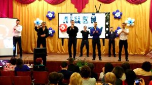 К 8 марта мальчики превращаются в Стаса Михайлова !!!