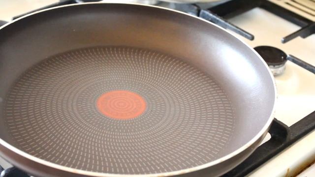 КАК ПРАВИЛЬНО ЖАРИТЬ КАРТОШКУ. Золотое правило хрустящей корочки! смотреть онлайн