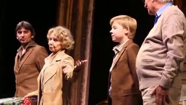 После спектакля "На золотом озере" в МТЦ "Вишневый сад" смотреть онлайн