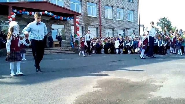 первый звонок смотреть онлайн