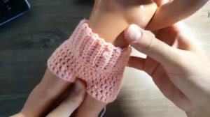 Вяжем штаны крючком! Вяжем одежду куколке! Мастер-класс. Уроки вязания.  Вязание для кукол крючком.