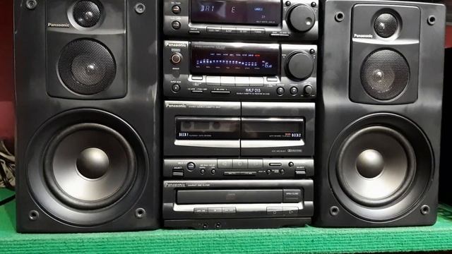 Dàn trung panasonic ch55 = 2.600.000vnd bass đánh căng đét. Cd,aux kết nối điện thoại ok hết ạ hìn смотреть онлайн
