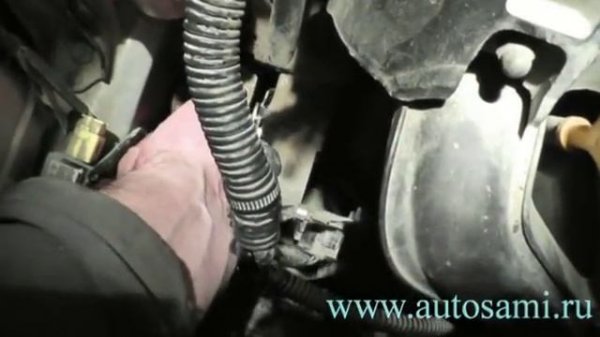 Замена помпы Toyota Funcargo