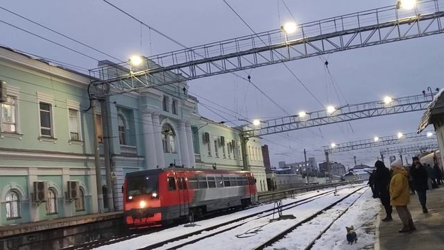 РА1-0028 прибывает на станцию «Челябинск» смотреть онлайн