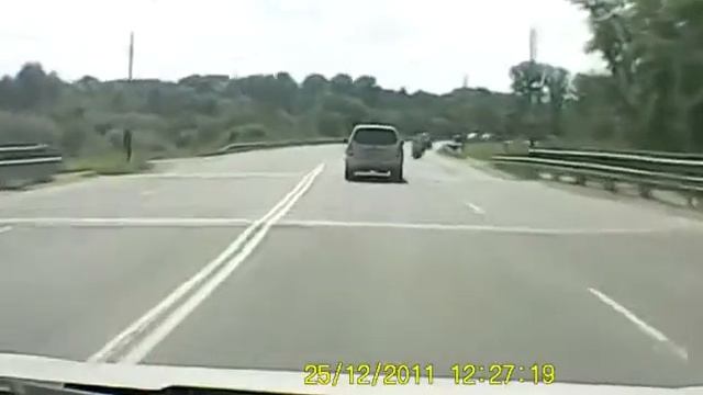 Скутер . ( с трёх камер ) смотреть онлайн