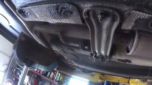 Lada Vesta доп крепеж глушителя, увеличиваем срок службы гофры!