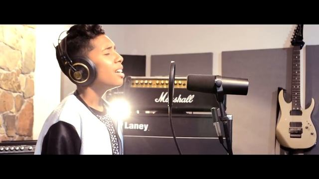 Usted - Neison Aro (Video Oficial) смотреть онлайн