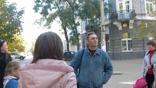 Здание банка - атланты смотреть онлайн