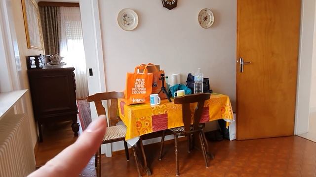 ОБЗОР ДОМА. Купили дом в деревне во Франции в три этажа. Часть 1. РУМ ТУР основной жилой этаж дома. смотреть онлайн