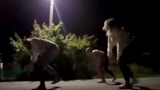 Video 54debd7b36da34a79ba7873b6c6563fe V