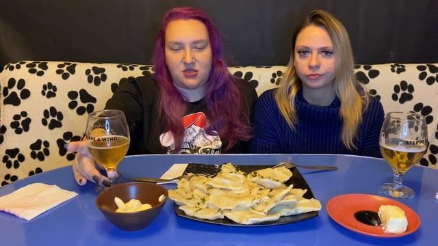 Mukbang Мукбнг Вареники с картошкой Прекращаем снимать... Или нет?