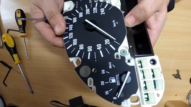 Проблемы с заменой шлейфа приборки BMW E39 смотреть онлайн