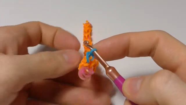 Браслет 'Волна' БЕЗ СТАНКА только крючок из Rainbow Loom Bands смотреть онлайн